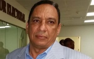 Reportan secuestro a mano armada de doctor Montserrat Calderón Peralta