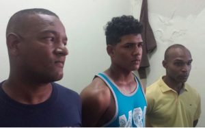 Apresan tres hombres que se dedicaban a cometer asaltos