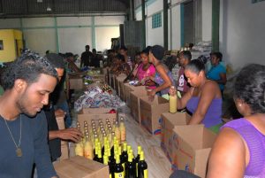 Gobierno reparte desde este martes más de un millón de cajas navideñas  