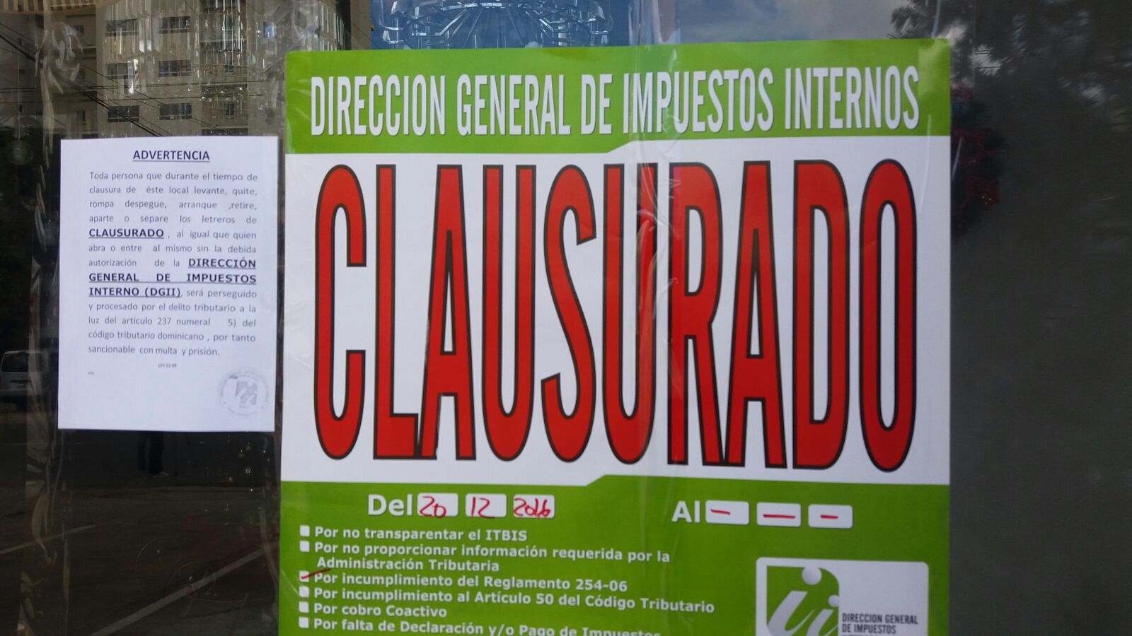 DGII inicia operativo de cierre comercios por violaciones en Black Friday