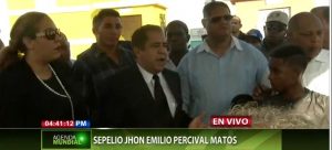Sepultan a John Percival Matos; incidentes matizan sepelio