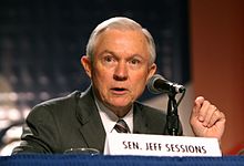 Jeff Sessions dice no ofendió  dominicanos en 2006