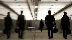  Empresa japonesa contempla establecer fines de semana de 3 días