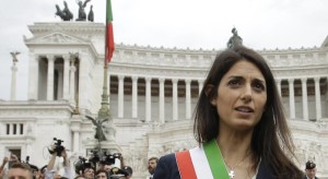 La Fiscalía investiga a la alcadesa de Roma por abuso de poder