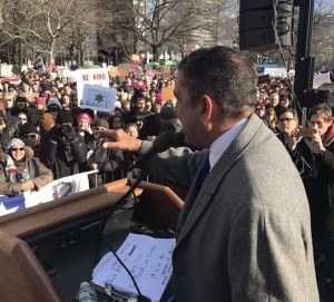 El Alto Manhattan celebra con fiesta juramentación de Espaillat