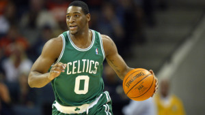 Arrestan exjugador de NBA por actos lascivos