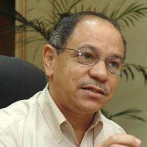Sindicalistas critican negativa de pago cesantías a empleados públicos 