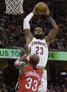 LeBron James anota 26 puntos en victoria de Cavs ante Pelicans