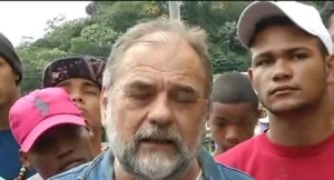 Protesta en los Cacaos de San Cristóbal por arreglo de calles