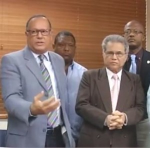 Gremios médicos y autoridades de salud logran ponerse de acuerdo y retoman pacto