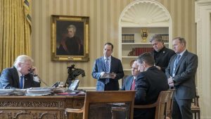 Las crisis asedian al joven gobierno de Donald Trump