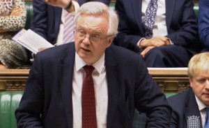 El Parlamento británico debate el inicio de la ruptura con la UE