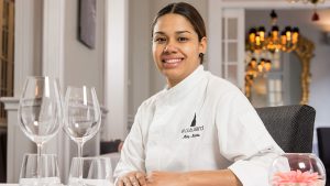 Chef dominicana, única latinoamericana ganadora de dos estrellas Michelín