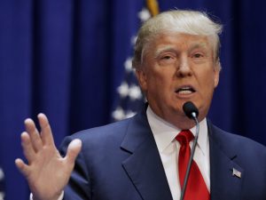 Trump acusa a los demócratas de manipular sus comicios para favorecer a Tom Pérez