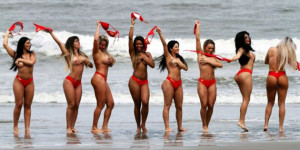 Mujeres convocan a un “tetazo” en Argentina por la prohibición del topless