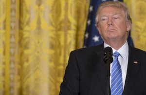 Trump amenaza con “atrapar” a responsables de filtraciones de inteligencia a la prensa