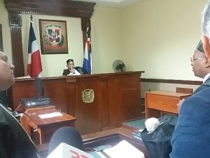 Abogados de oficial ERD que subió video a redes recusan juez   