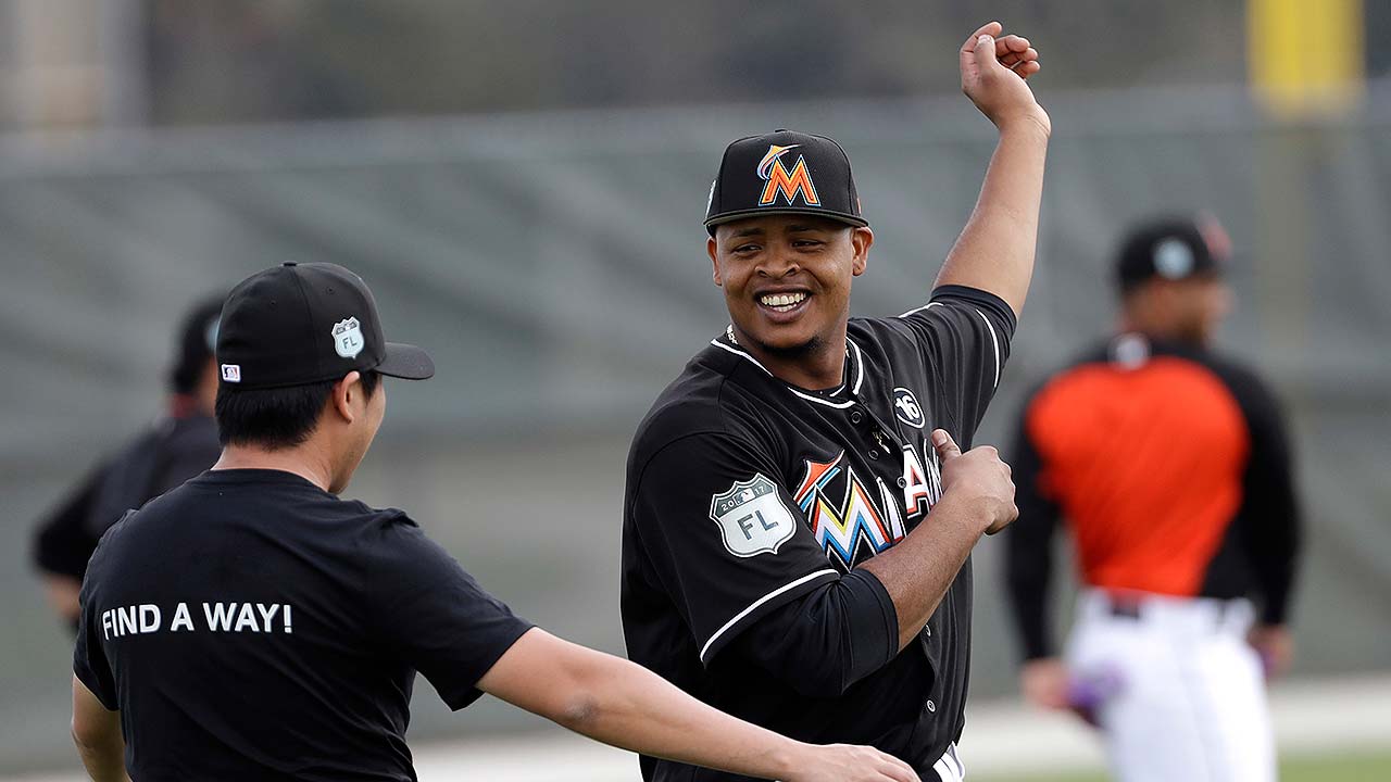 Manager Marlins valora amplia experiencia de Edinson Vólquez