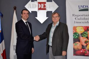 ADOEXPO lanza campaña: “Súmate a cultura exportadora”