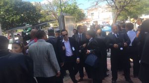 Abogados protestan para que les permitan enseñar Constitución en escuelas 