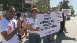 Empleados del Plan Internacional Azua respaldan Día Internacional de la Mujer