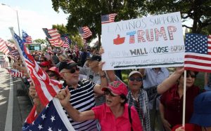 Ambientalistas prometen combatir medidas climáticas de Trump