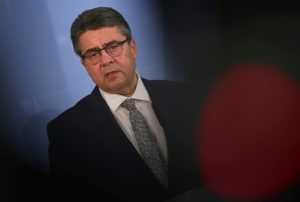 Alemania aboga por un diálogo con Turquía pero denuncia las acusaciones de nazismo