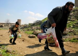 Casi 100.000 desplazados por la batalla de Mosul