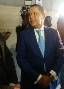 Llega exdiputado Ruddy González a Procuraduría para declarar sobre Odebrecht