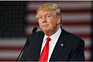 Trump firmaría el lunes su nuevo decreto migratorio