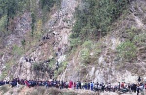 Al menos 26 muertos y decenas de heridos por accidente de autobús en Nepal