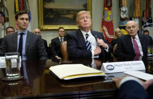 ¿Cómo llega Trump a sus primeros 100 días de presidencia?
