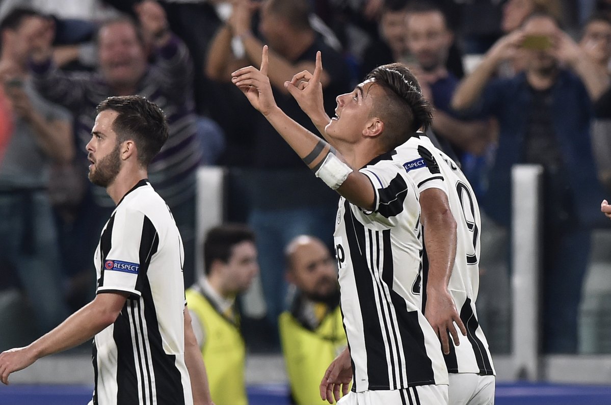 Juventus golea al Barcelona en Turín 3-0