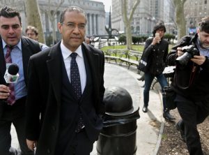 Diplomático dominicano se declara culpable por sobornos 