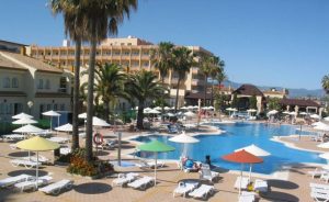 Estudiantes portugueses causan grandes  destrozos en hotel de España