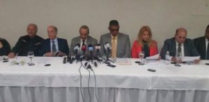 Opositores piden manifestarse para aprobación Ley de Partidos y Régimen Electoral