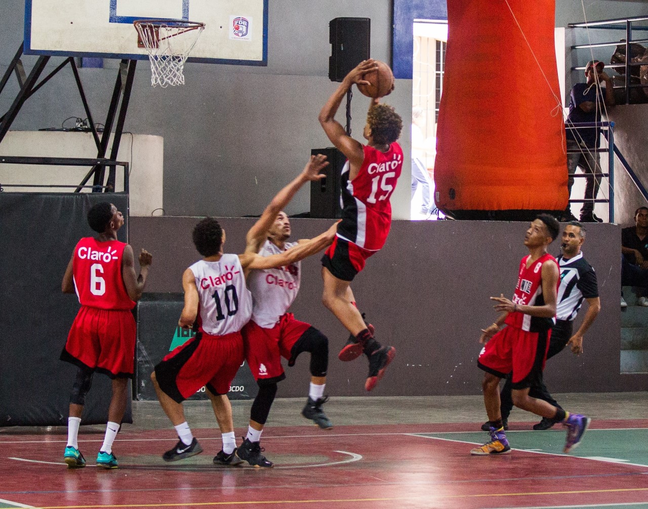 Colegios Metas y Duarte campeones Copa Intercolegial Claro de Baloncesto 2017