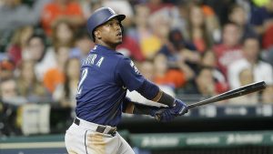 Jean Segura primer dominicano con 100 imparables en temporada 2018 de Grandes Ligas