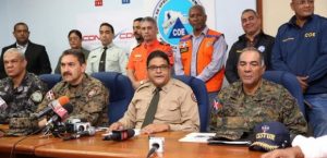 COE mantiene alerta 25 provincias por los aguaceros