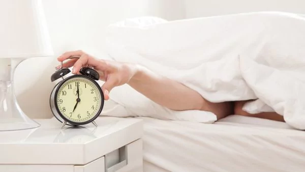 La razón por la que cuesta levantarse a la mañana