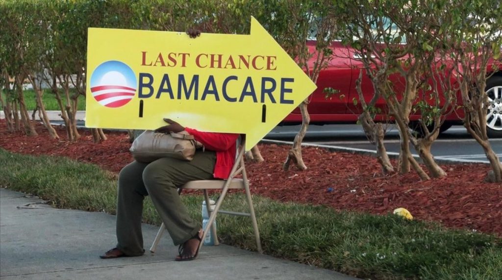 logo-obamacare-puerta-una-aseguradora-miami-enero-1493924849202