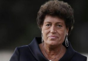 Muere diseñadora italiana Carla Fendi