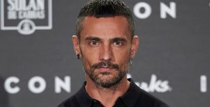 Fallece el diseñador español David Delfín 