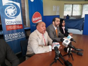 Comerciantes denuncian perjuicios por decomiso de leche en polvo
