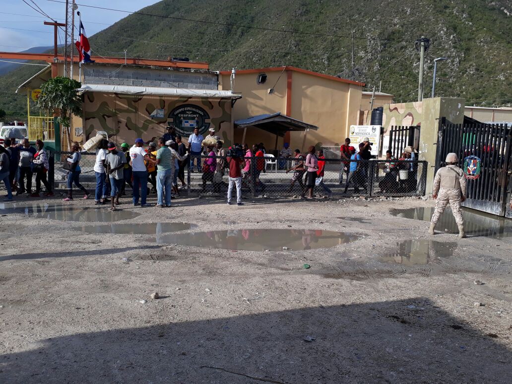 Quejas de irregularidades migratorias en frontera Jimaní-Haití