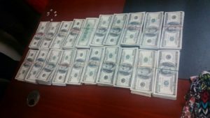 Autoridades apresan extranjera  y decomisan cerca de RD$5 millones en AILA 