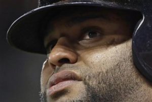 Foto de archivo del 1 de junio de 2017 del jugador venezolano de los Medias Rojas de Boston, Pablo Sandoval. Sandoval fue dado de baja por el equipo el 19 de julio de 2017. (AP Photo/Patrick Semansky, File)