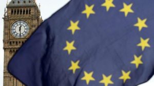 Unión Europea pidió a gobierno de Venezuela garantizar seguridad de sus diputados tras ataque violento al parlamento
