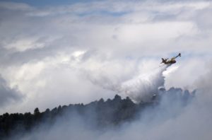 Varios incendios forestales destruyen 3.000 hectáreas en el sur de Francia
