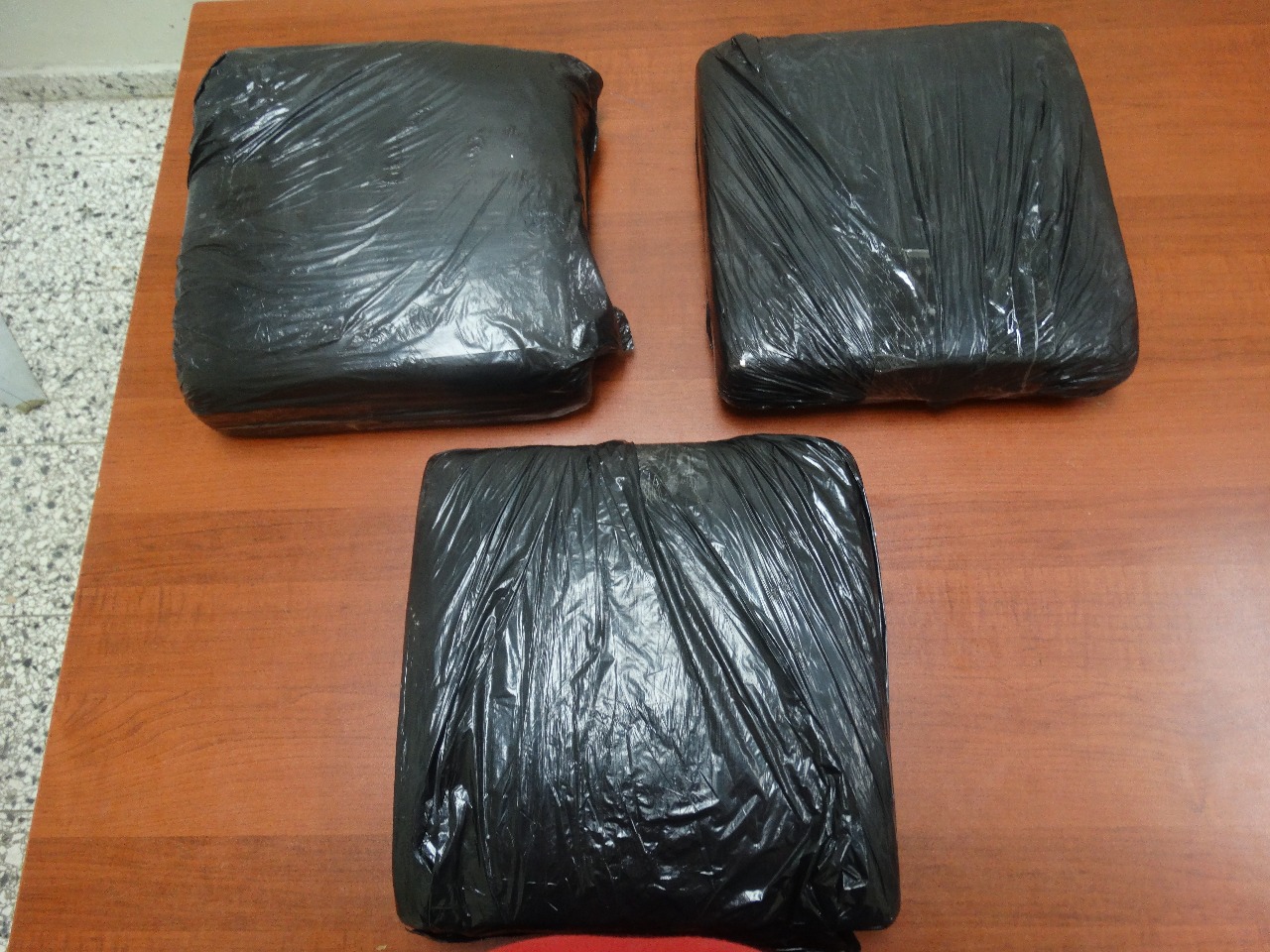 Decomisan 140 libras de presunta marihuana en Barahona